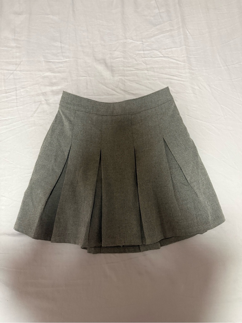 Hollister Gray Pleated Skater Skirt